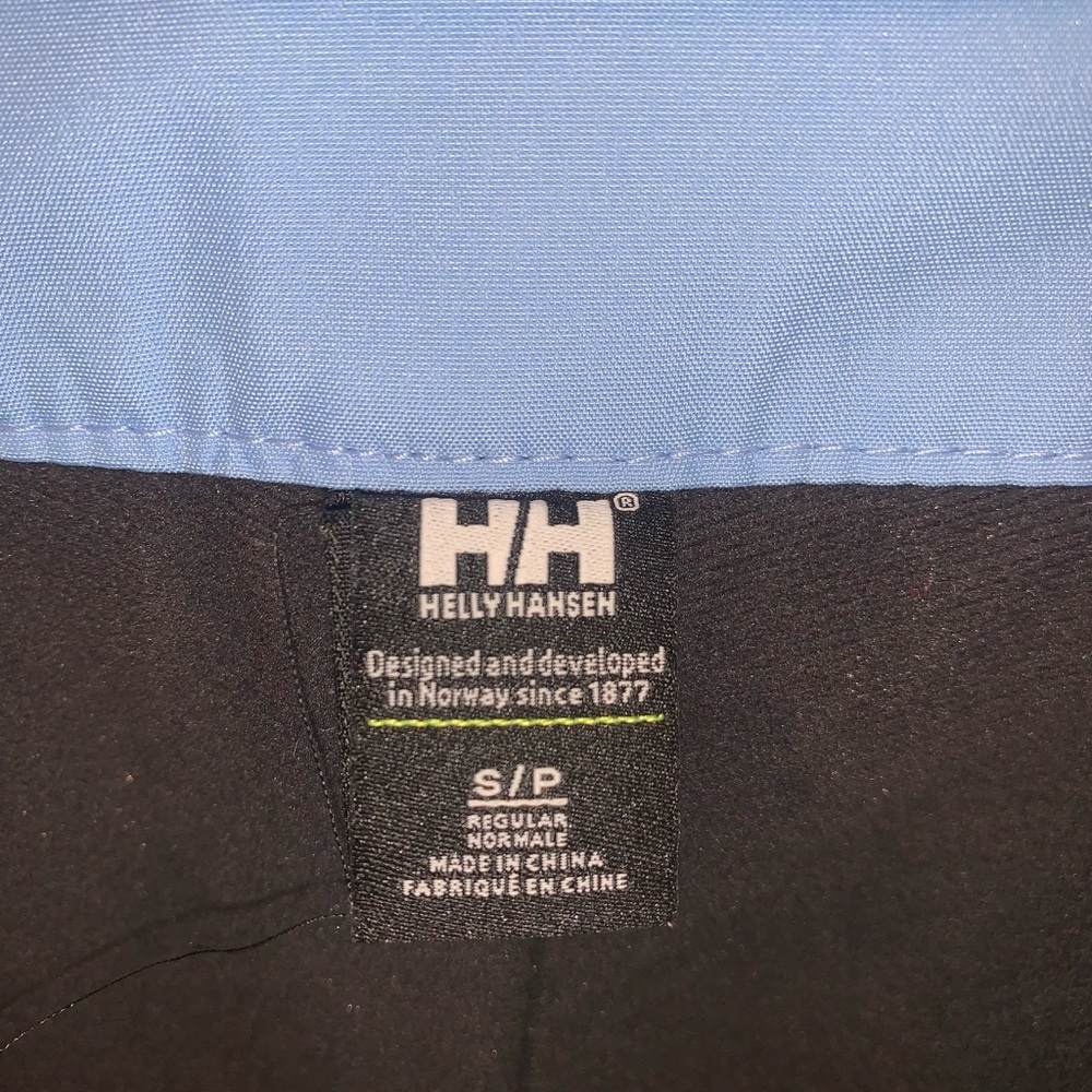 Helly Hansen Blue and Black Apparel - Picture 2 of 6
